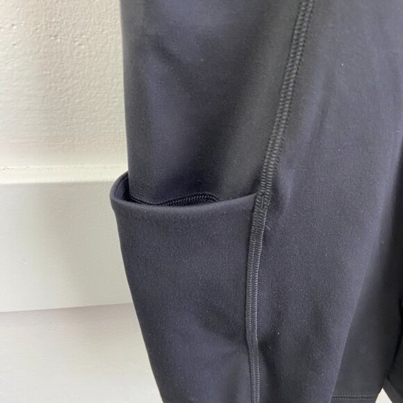 NWT The North Face Black Arque Hike Dress - Picture 15 of 15